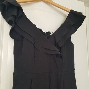Black jumper with ruffle top size Large wide leg